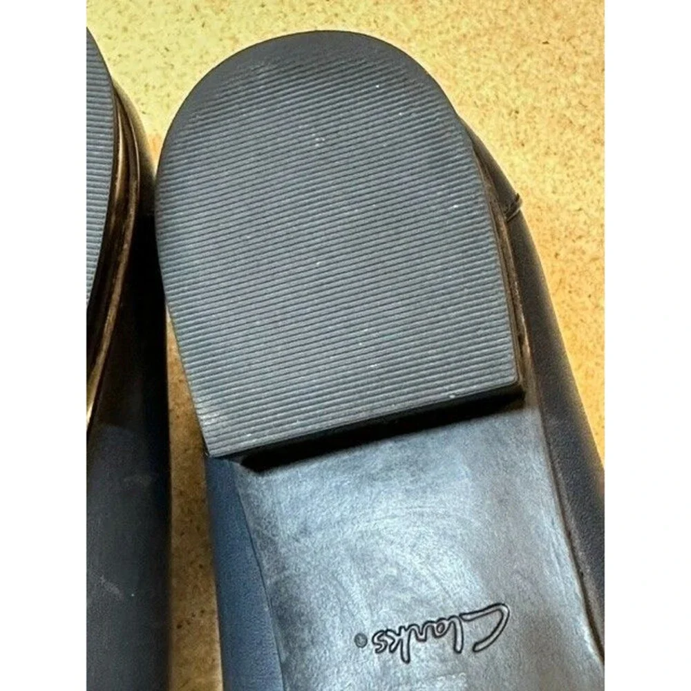 NWOT Clarks Collection Navy Leather Pleated Ballet Flats Womens Size 9.5  1